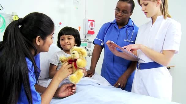 Asian Indian Female Child Patient Nursing Staff — Stock Video