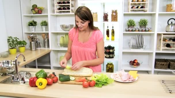 Preparing Healthy Lifestyle Fresh Meat Salad Sub — Stock Video