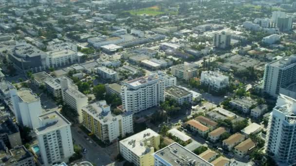 Hotels in Miami City en flatgebouwen — Stockvideo