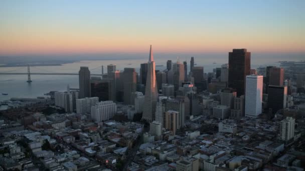 Ciudad de San Francisco y rascacielos — Vídeo de stock