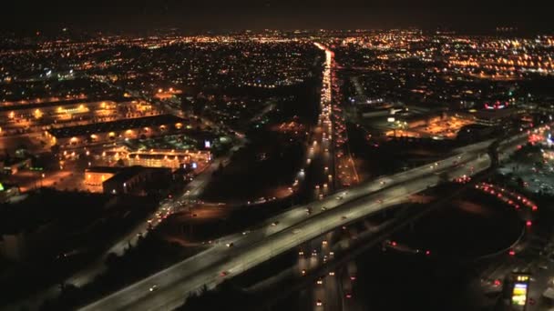 Weergave commerciële stad gebouwen — Stockvideo