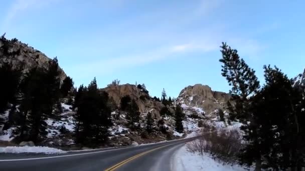 Kör genom Sonora mountain Pass — Stockvideo