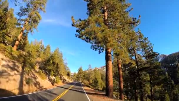 Conduciendo a través del paso de montaña Sonora — Vídeo de stock