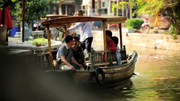 Zhujiajiao antik vatten stad — Stockvideo