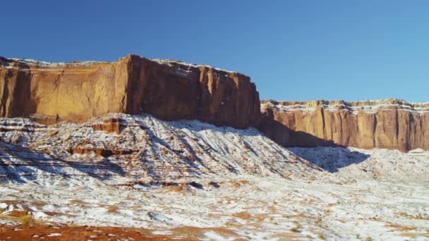 Monument Valley Navajo snow desert Sandstone Buttes — Stock Video