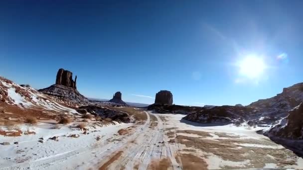 Reis door schilderachtige landschap — Stockvideo