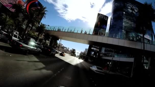 Verlichte Las Vegas Blvd rijden — Stockvideo
