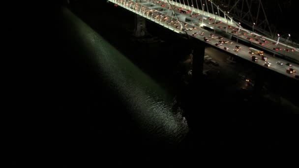 Nuevo tráfico de Oakland Bay Bridge — Vídeo de stock