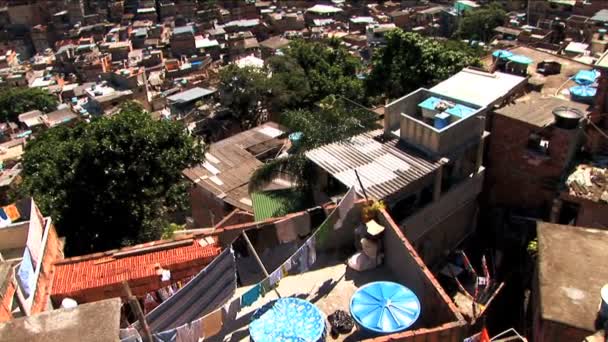 Hillside favela vivienda en comunidades pobres Área urbana — Vídeos de Stock