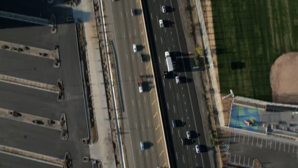 空中道路のトラフィック高速道路 San Francisco — ストック動画