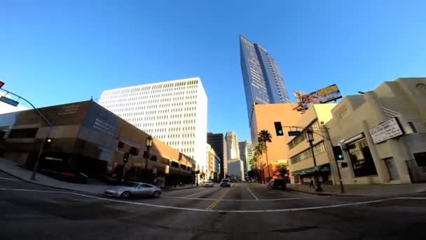 Conduire dans les rues de la ville — Video
