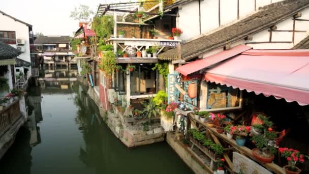Zhujiajiao l'Ancienne Ville sur l'eau — Video