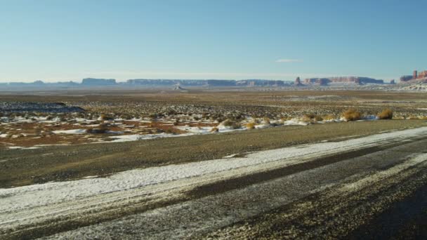 Monument Valley US Route 163 Utah neve Colorado Plateau — Vídeo de Stock