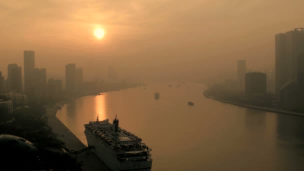 Commercial cargo barges on  Huangpu River — Stock Video