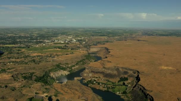 爱达荷州双子瀑布镇峡谷 — 图库视频影像
