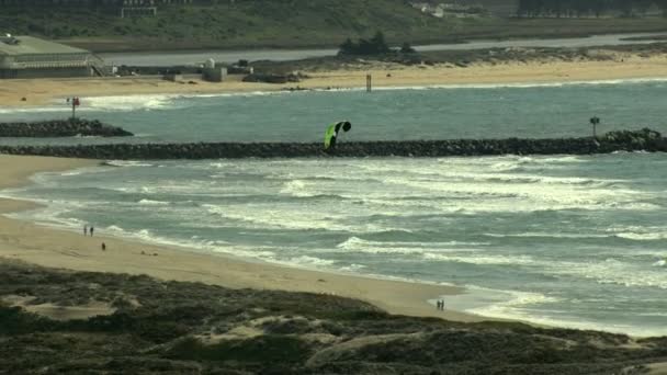 太平洋海岸线湾海滩度假 — 图库视频影像