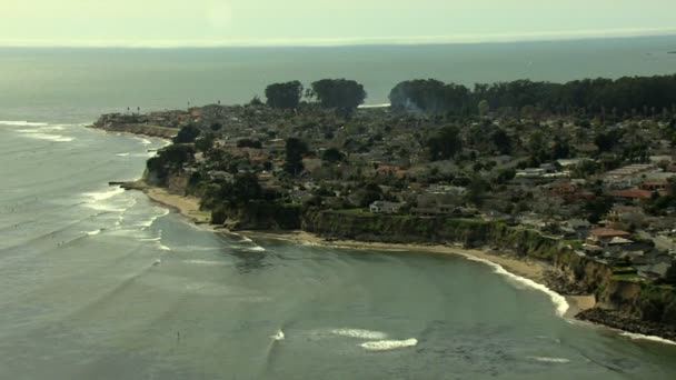 California Coastline Santa Cruz estrutura pendulares — Vídeo de Stock