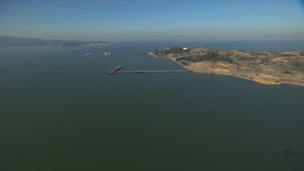 Bateau de dépôt de carburant Molate Point Aérien San Francisco USA — Video