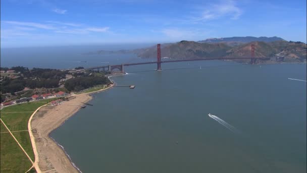 Luchtfoto San Francisco Californië kust — Stockvideo