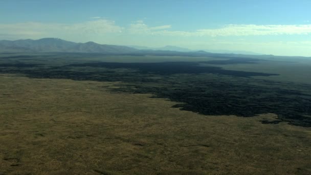 Aerial Idaho USA crater lava craters desert nature — Stock Video