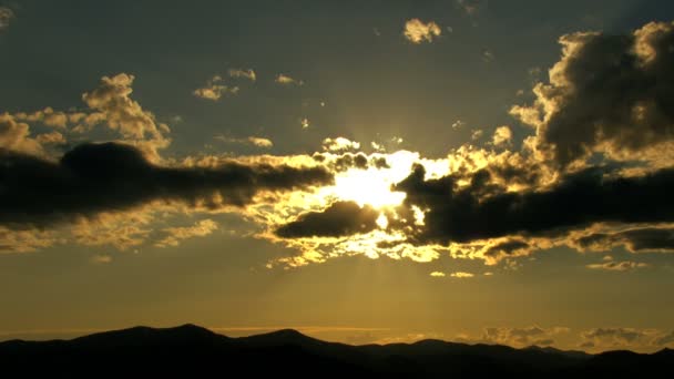 Антени США Айдахо хмари заходу сонця небо мальовничі відпустку подорожі — стокове відео