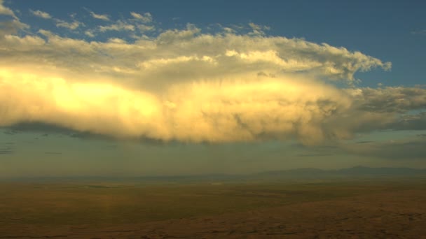 Aerial USA Idaho viaje nube vegetación llanuras magma — Vídeos de Stock