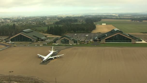 Повітряні Mcminnville в Орегоні корабель jumbo — стокове відео