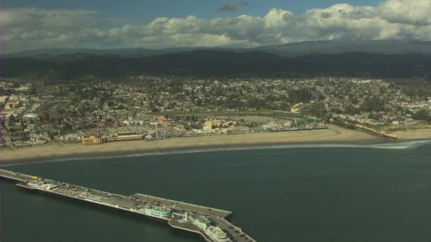 Santa Cruz Promenade Pier structuur promenade — Stockvideo