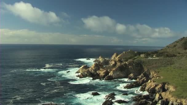 California monterey bay okyanus kıyı şeridi — Stok video