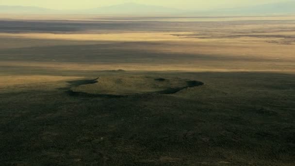 Aerial Idaho USA cráteres de lava vegetación naturaleza — Vídeo de stock