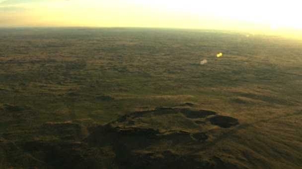 空中爱达荷州美国火山口熔岩坑沙漠自然 — 图库视频影像