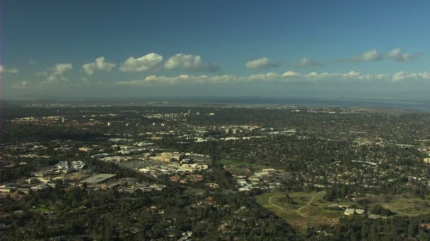 California Stati Uniti d'America costa città residenziale valle colline — Video Stock