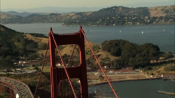 Aerial Highway 101 Golden Gate Bridge viaggi Stati Uniti — Video Stock