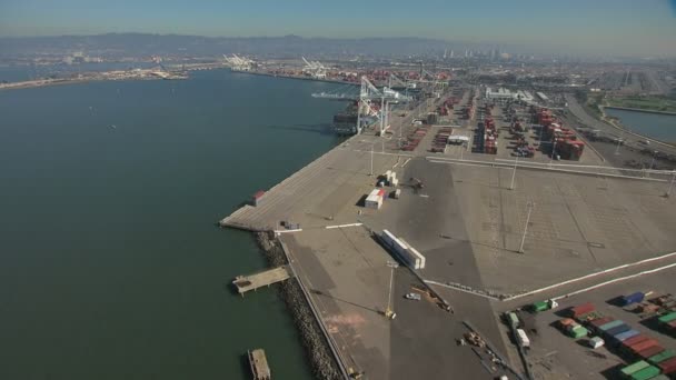 Pelabuhan kontainer Oakland San Francisco — Stok Video