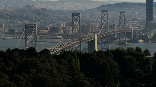 Antenas Estados Unidos San Francisco Oakland Bay Bridge city — Vídeos de Stock