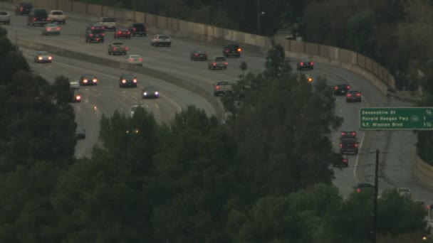 Aerial dusk vehicle traffic rain commuter California USA — Stock Video