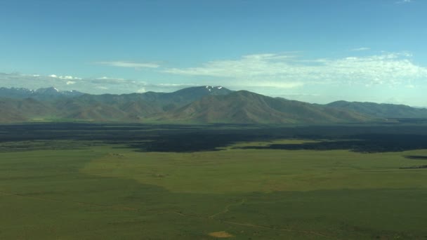 Luchtfoto Idaho Usa lava vegetatie reizen vulkanische wandelen — Stockvideo