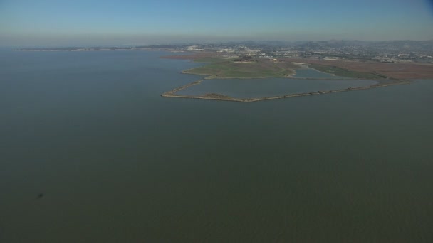 Luchtfoto Californië kustlijn VS stortplaats nr San Francisco — Stockvideo