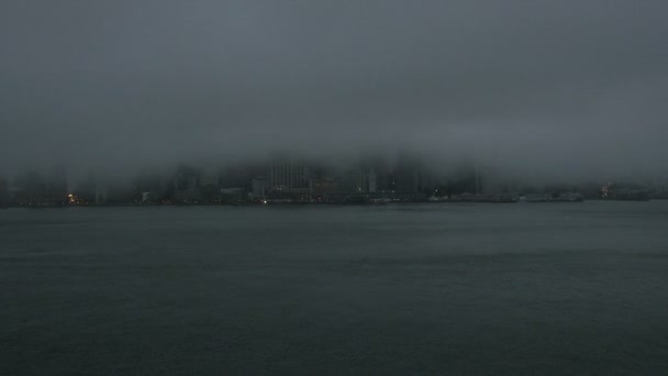 空中的 San Francisco 美国雾码头渔人码头 — 图库视频影像