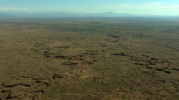 Luchtfoto Idaho Usa krater vegetatie reizen vulkanische wandelen — Stockvideo
