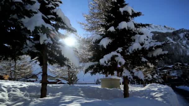 Vale do resort de esqui França Alpes — Vídeo de Stock