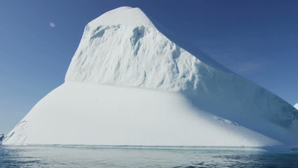 Ледяной пейзаж Диско-Бей — стоковое видео