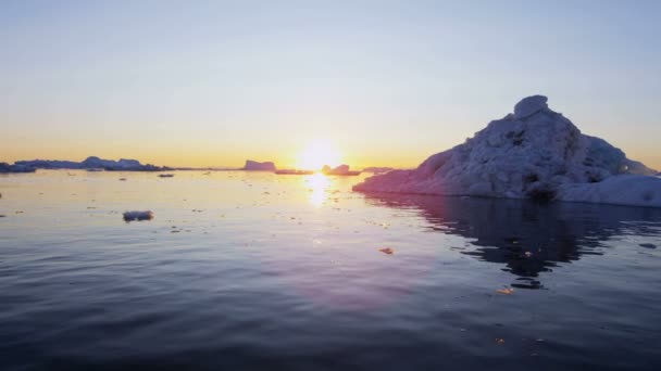 Icefjord landscape iceberg Disko Bay — Stock Video