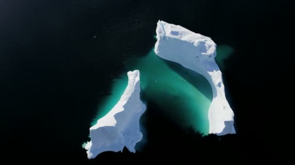 Disko Bay Grónsko plovoucí ledová hmotnost — Stock video