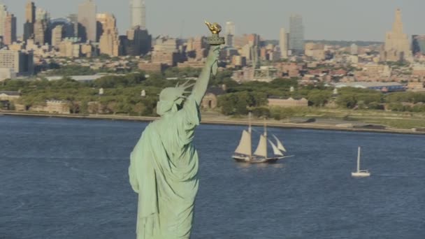 Нью-йоркская Манхэттенская статуя Свободы — стоковое видео