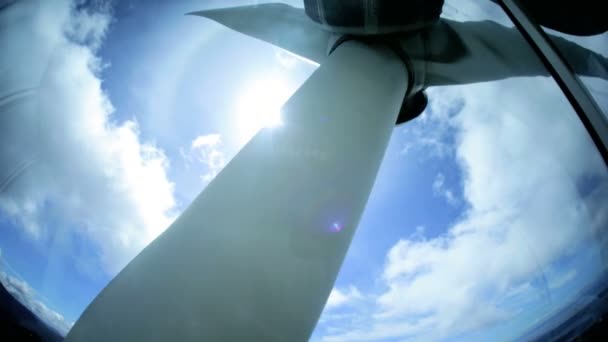 Wind turbine blades turning Canada — Stock Video