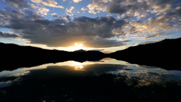 Spirit Lake Scenic landschap bij zonsondergang — Stockvideo