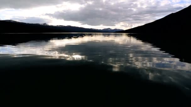 Spirit Lake natursköna berg landskap — Stockvideo