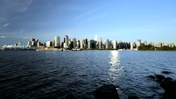 Vancouver City wolkenkrabbers waterkant haven — Stockvideo