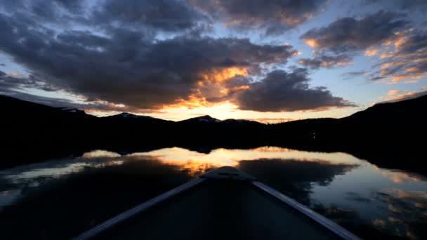 Spirit Lake naturskönt landskap vid solnedgången — Stockvideo